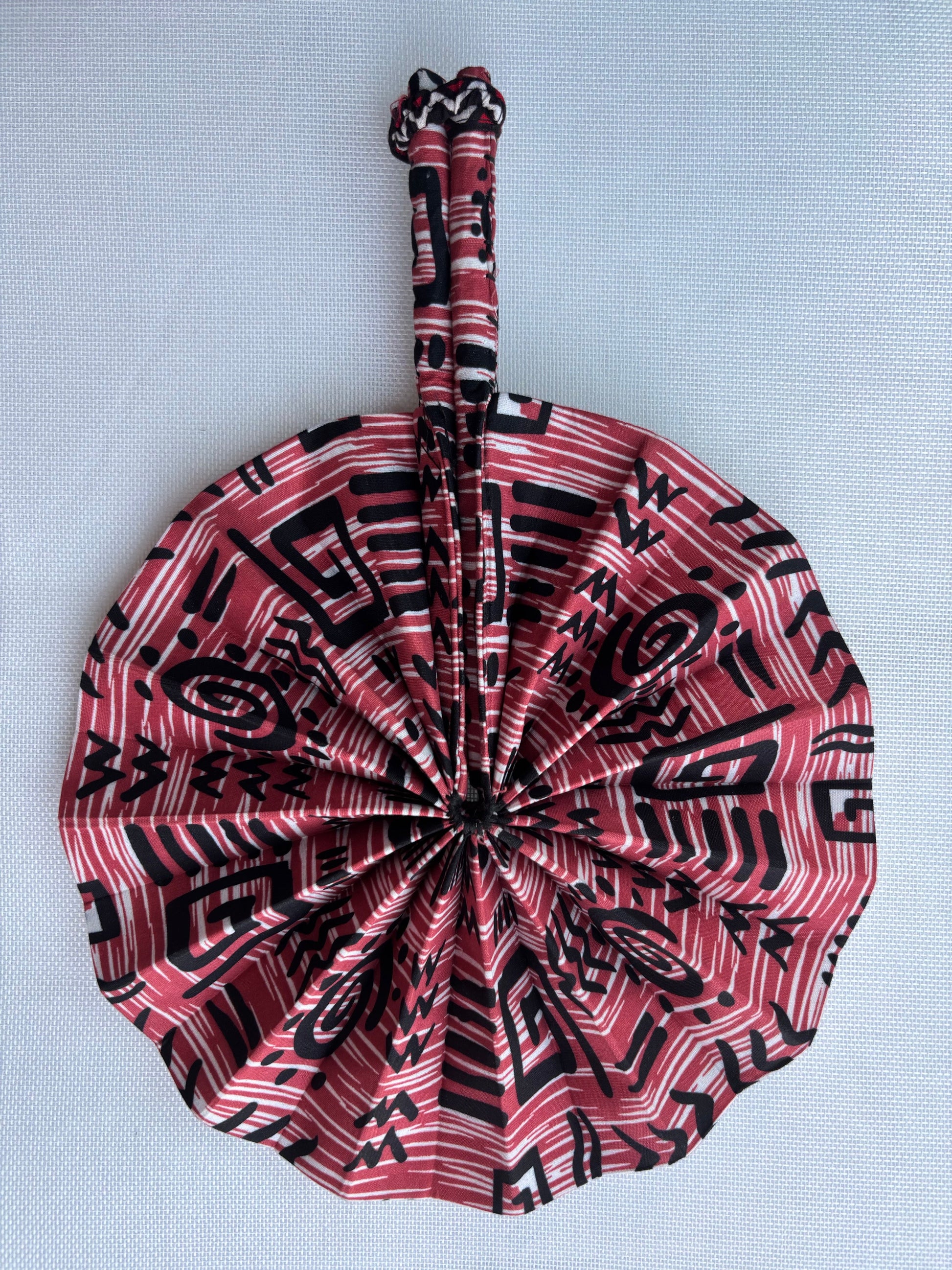 Dashiki print folding fan open front detail