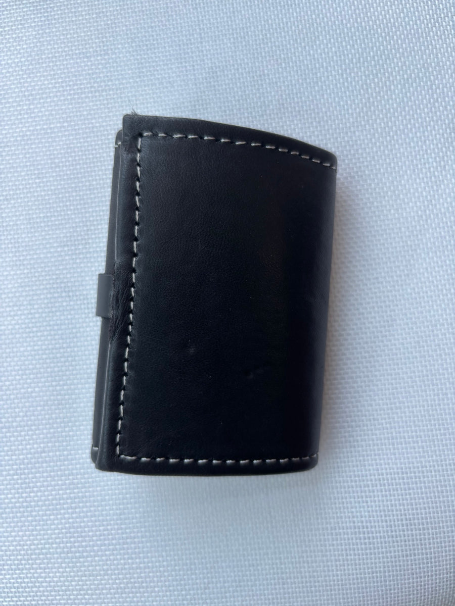 SAHARA leather wallet in black