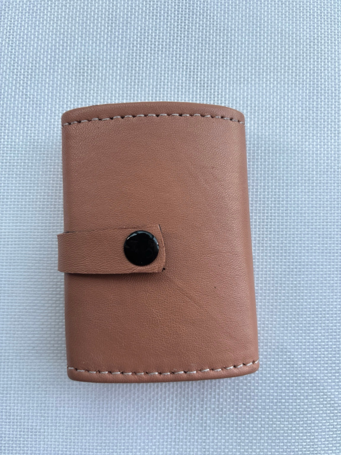 SAHARA leather wallet in blush pink