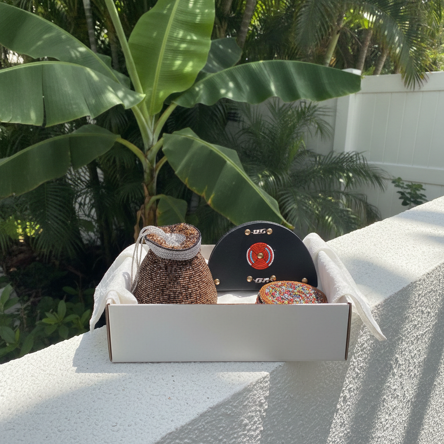 The Savannah Table Set presented in a gift box outdoors