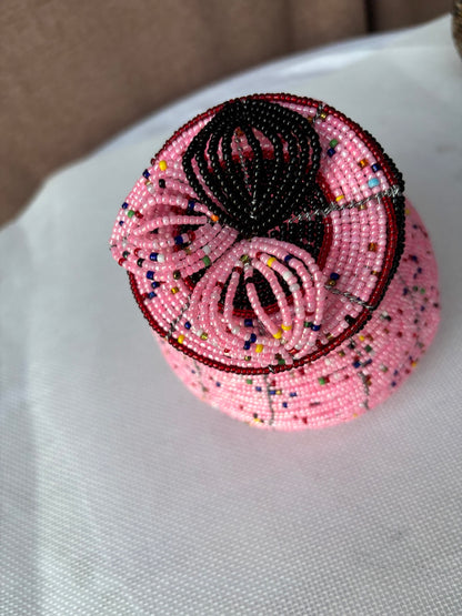 The Savannah Treasure Pot in Blush Pink, top view of the handcrafted beaded lid